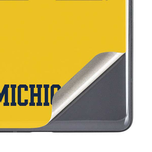 University of Michigan M Logo Yellow Google Pixel 7a Skin